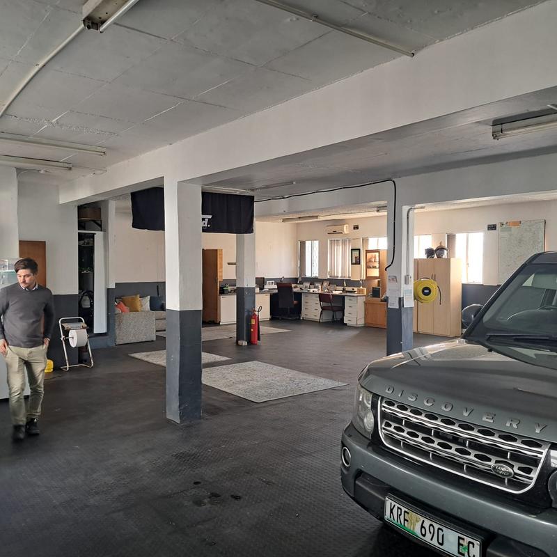To Let Commercial Property for Rent in Neave Industrial Eastern Cape